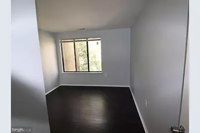 18131 Chalet Drive #301, Germantown, MD 20874 - Photo 11