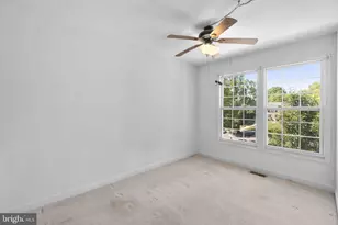 20323 Cedarhurst Way, Germantown, MD 20876 - Photo 21