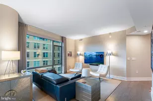 4960 Fairmont Ave, Bethesda, MD 20814 - Photo 9