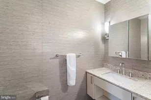 4960 Fairmont Ave, Bethesda, MD 20814 - Photo 23