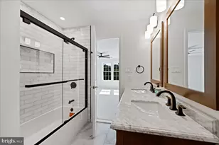 5705 Brewer House Cir, North Bethesda, MD 20852 - Photo 23