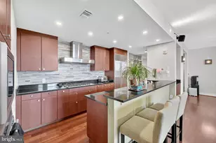 6820 Wisconsin Ave, Bethesda, MD 20815 - Photo 9