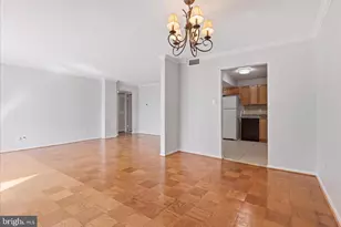 4 Monroe St, Rockville, MD 20850 - Photo 17