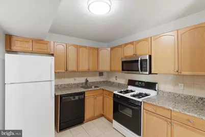 4 Monroe Street #4-1109, Rockville, MD 20850 - Photo 19