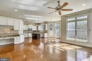 8205 River Quarry Pl, Bethesda, MD 20817 - Photo 3