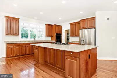 7011 Cypress Hill Drive, Gaithersburg, MD 20879 - Photo 11