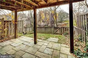10241 Green Holly Terrace, Silver Spring, MD 20902 - Photo 5
