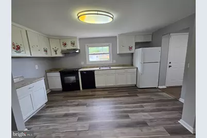 4005 Blackpool Road, Rockville, MD 20853 - Photo 9