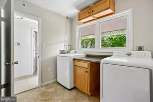 7014 Braeburn Pl, Bethesda, MD 20817 - Photo 15