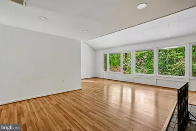 7014 Braeburn Place, Bethesda, MD 20817 - Photo 9