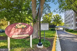 8315 N Brook Ln, Bethesda, MD 20814 - Photo 5