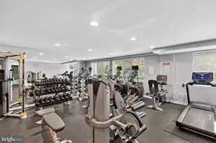 8315 N Brook Ln, Bethesda, MD 20814 - Photo 23