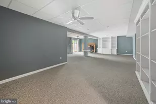 7427 Ottenbrook Terrace, Rockville, MD 20855 - Photo 31