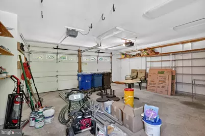 16929 Briardale Rd, Rockville, MD 20855 - Photo 23