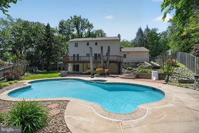 16929 Briardale Rd, Rockville, MD 20855 - Photo 3