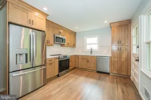 3901 Spruell Dr, Kensington, MD 20895 - Photo 9