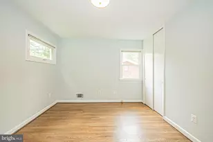 3901 Spruell Dr, Kensington, MD 20895 - Photo 17