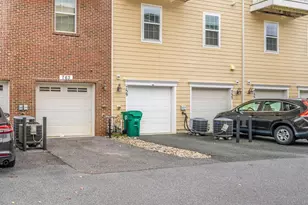 759 Cobbler Pl, Gaithersburg, MD 20877 - Photo 3