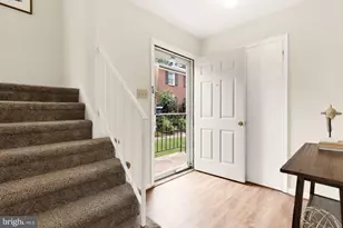 19 Shagbark Ct, Rockville, MD 20852 - Photo 11