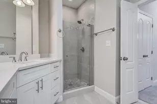 305 Redland Blvd, Rockville, MD 20850 - Photo 27