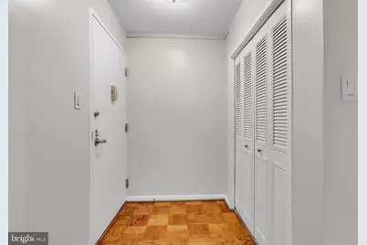 10401 Grosvenor Place #410, Rockville, MD 20852 - Photo 3