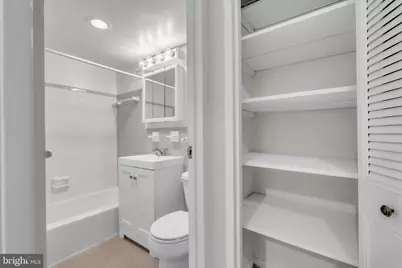10401 Grosvenor Place #410, Rockville, MD 20852 - Photo 13