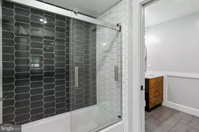 8812 2nd Avenue, Silver Spring, MD 20910 - Photo 17