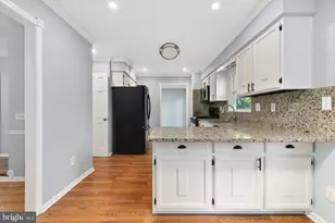 2205 Blue Valley Dr, Silver Spring, MD 20904 - Photo 27