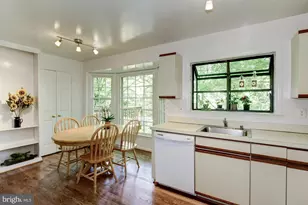 13 Avalon Ct, Bethesda, MD 20816 - Photo 11