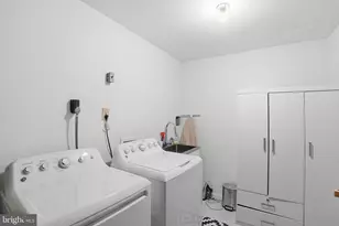 11205 Freas Dr, N Potomac, MD 20878 - Photo 29