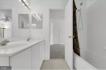 913 Hillside Lake Terrace #412, Gaithersburg, MD 20878 - Photo 19