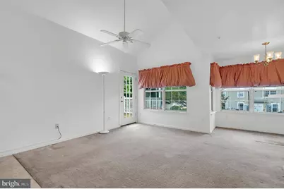 913 Hillside Lake Terrace #412, Gaithersburg, MD 20878 - Photo 5