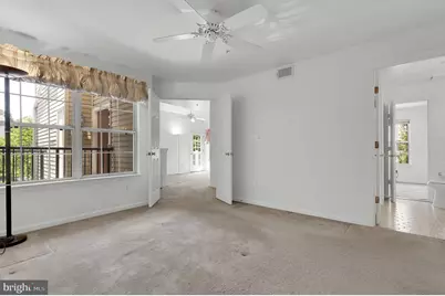 913 Hillside Lake Terrace #412, Gaithersburg, MD 20878 - Photo 17