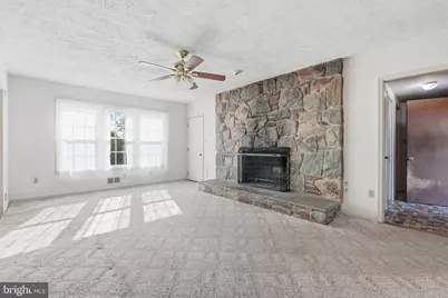 15901 Old Columbia Pike, Burtonsville, MD 20866 - Photo 19