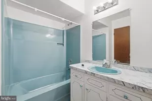 15901 Old Columbia Pike, Burtonsville, MD 20866 - Photo 27