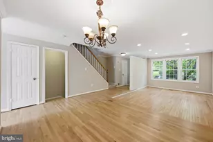 15622 Cliff Swallow Way, Rockville, MD 20853 - Photo 5