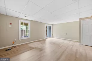 15622 Cliff Swallow Way, Rockville, MD 20853 - Photo 23