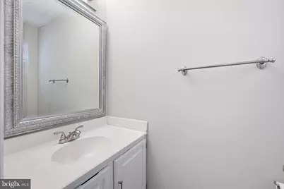 15622 Cliff Swallow Way, Rockville, MD 20853 - Photo 9