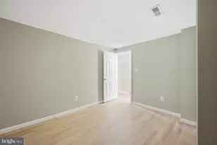 15622 Cliff Swallow Way, Rockville, MD 20853 - Photo 21