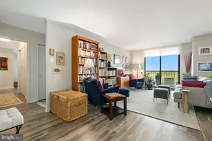 7420 Westlake Terrace, Bethesda, MD 20817 - Photo 11