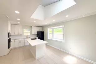 12915 Grenoble Dr, Rockville, MD 20853 - Photo 5