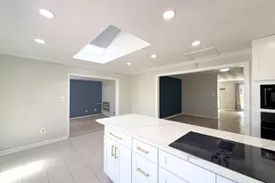 12915 Grenoble Dr, Rockville, MD 20853 - Photo 3