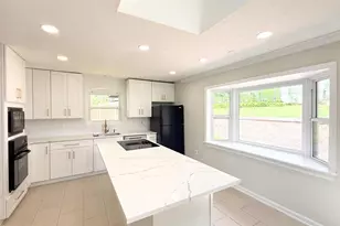 12915 Grenoble Dr, Rockville, MD 20853 - Photo 11