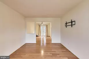 16 Tabiona Ct, Silver Spring, MD 20906 - Photo 5