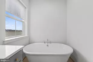 22129 Clarksburg Rd, Clarksburg, MD 20871 - Photo 29