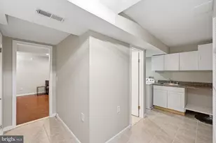 19402 Kildonan Dr, Gaithersburg, MD 20879 - Photo 27