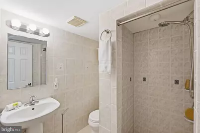 19402 Kildonan Drive, Gaithersburg, MD 20879 - Photo 25