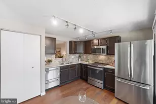 19402 Kildonan Dr, Gaithersburg, MD 20879 - Photo 5