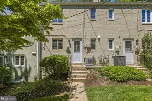 9890 Hollow Glen Pl, Silver Spring, MD 20910 - Photo 23