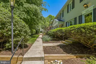 9890 Hollow Glen Pl, Silver Spring, MD 20910 - Photo 3